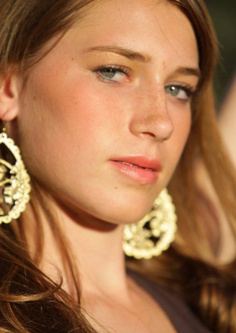 Female model photo shoot of Lauren Rene White