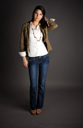 Female model photo shoot of Callie Brand in Atlanta, GA
