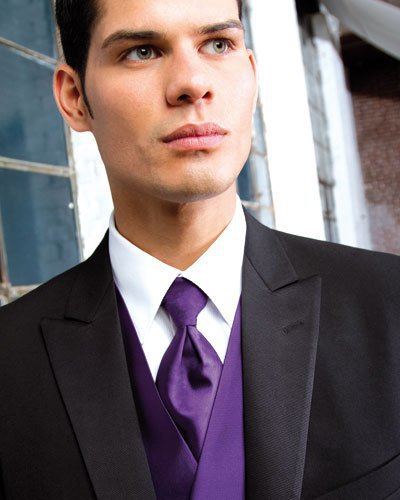 Male model photo shoot of Francis Diaz