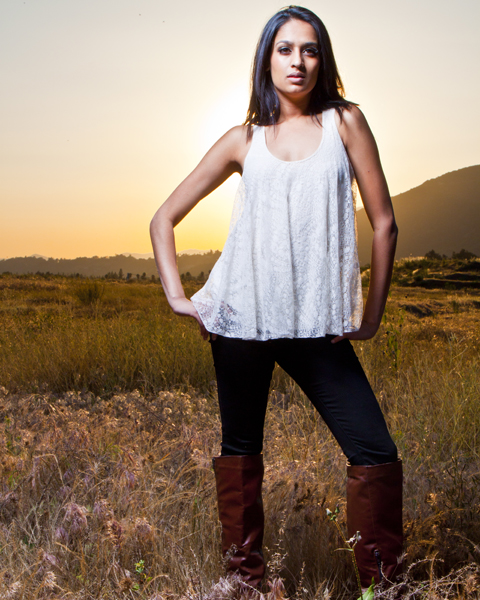 Female model photo shoot of Momento Photography