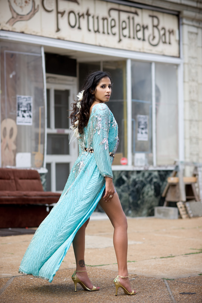 Female model photo shoot of Arsri