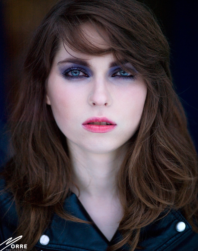 Female model photo shoot of Karolina Arasimowicz