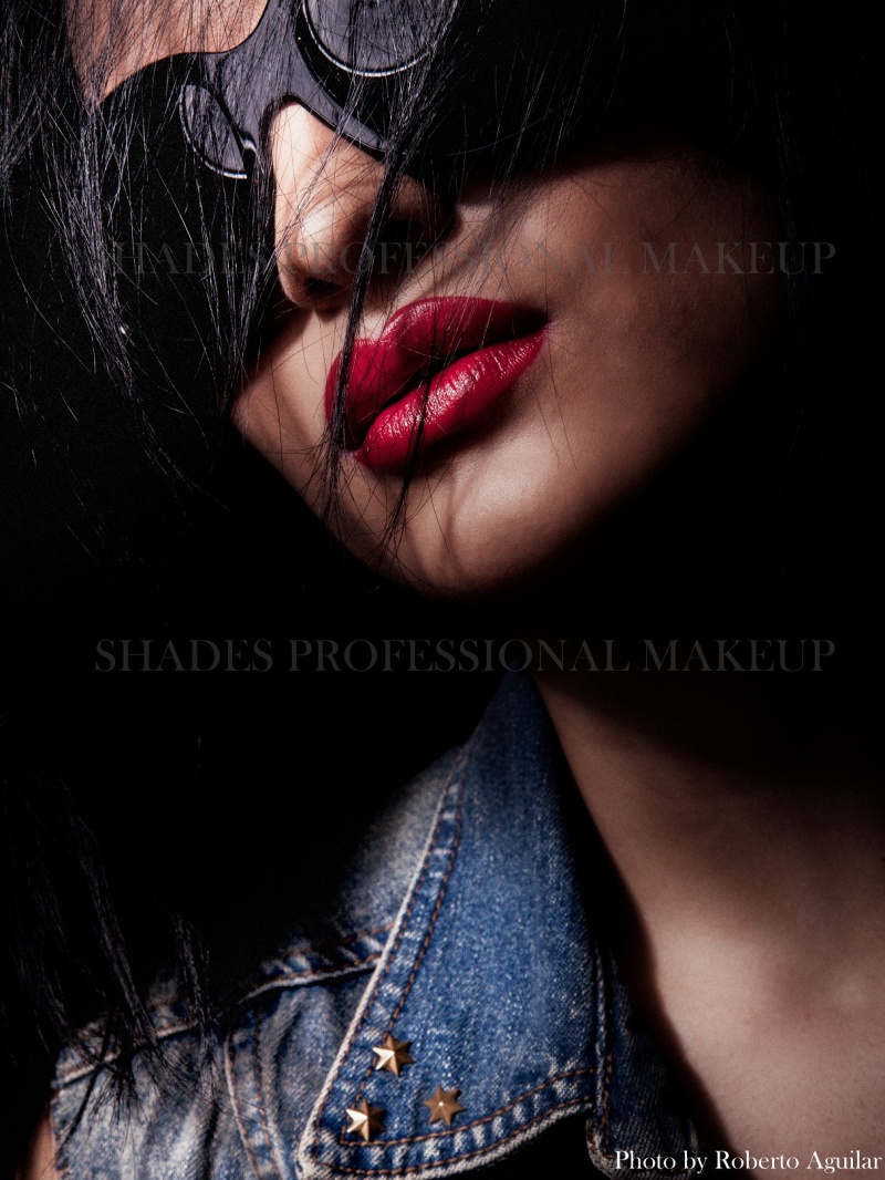 Female model photo shoot of Shades Pro Makeup in Chicago, IL