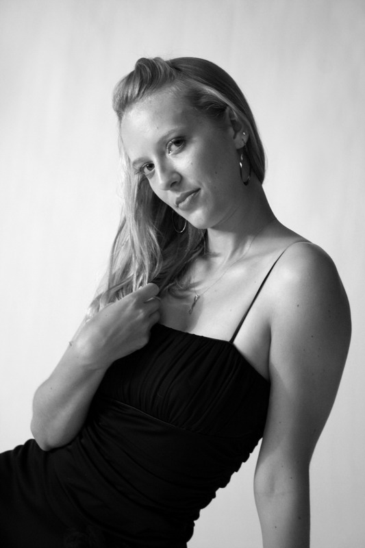 Female model photo shoot of Elyse Gabrielle