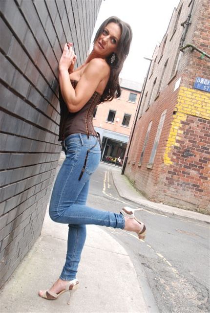 Female model photo shoot of larn