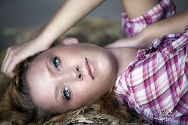Female model photo shoot of Sienna R