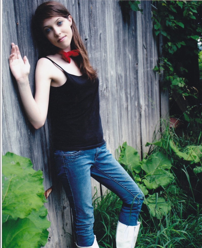 Female model photo shoot of Courtney Bope in New Salem, Ohio