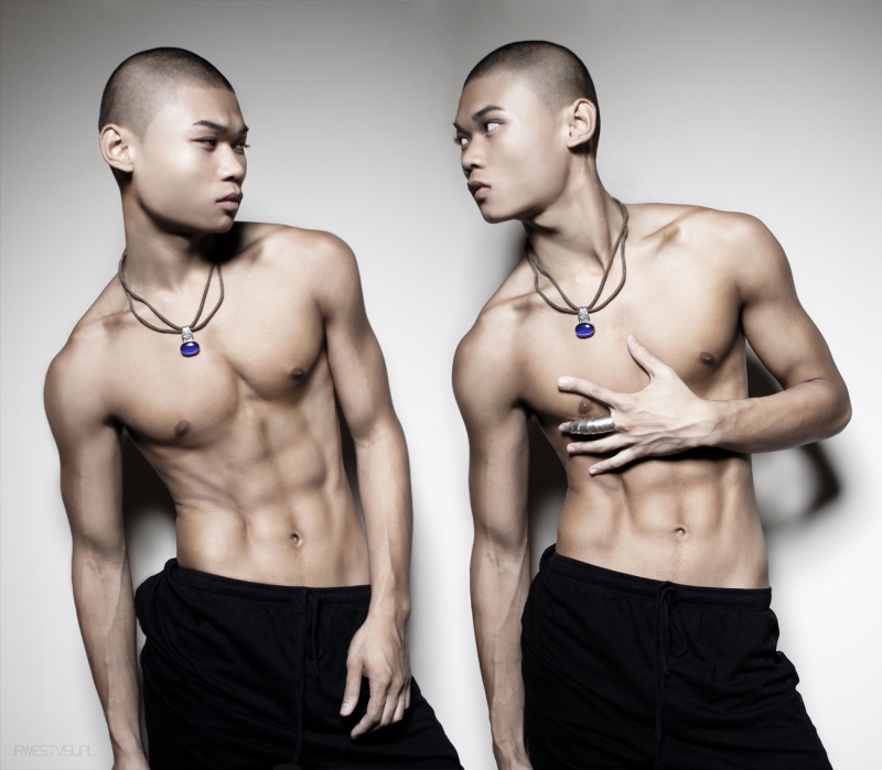 Male model photo shoot of Keith Le by JR WEST