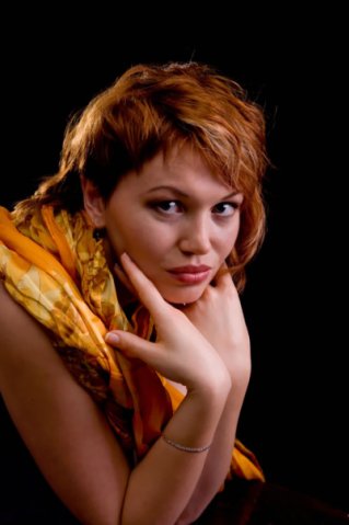 Female model photo shoot of Darya Zhiltsova