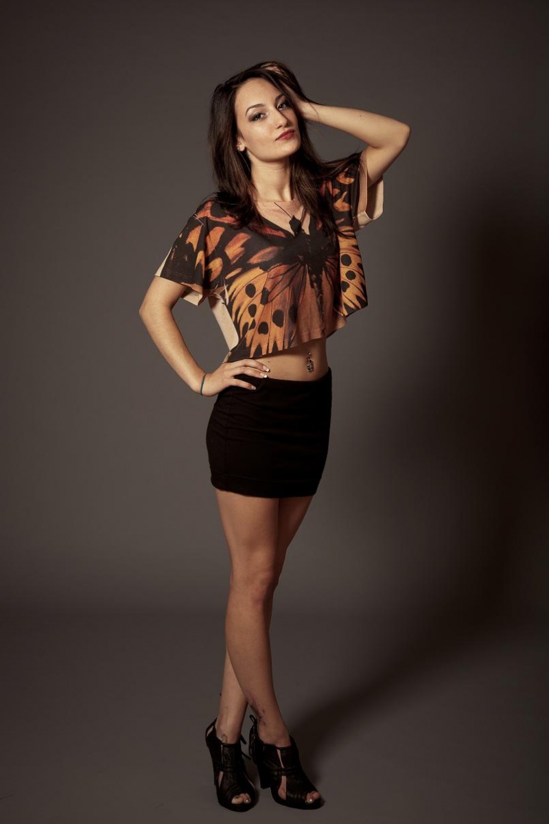 Female model photo shoot of Dani Havok by M-A-R-C