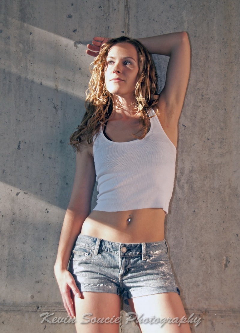 Female model photo shoot of Kat Bean by GlamK3