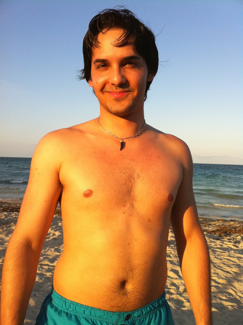 Male model photo shoot of Michael Muniz in Miami Beach