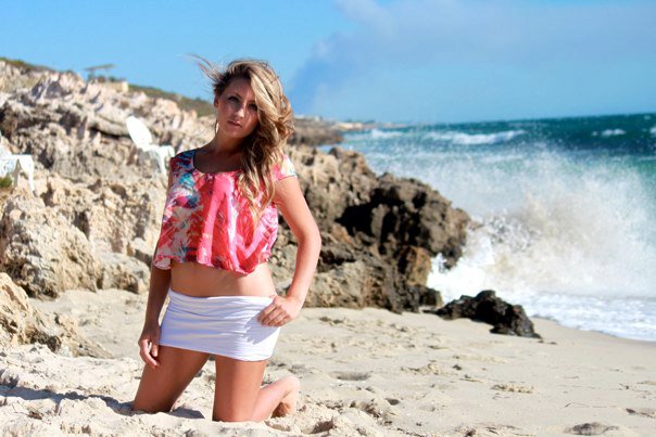 Female model photo shoot of Lauren Dankert in Watermans Beach
