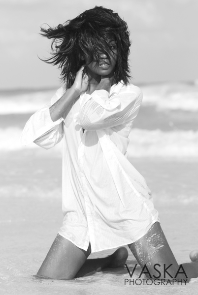 Female model photo shoot of NatashaMiller