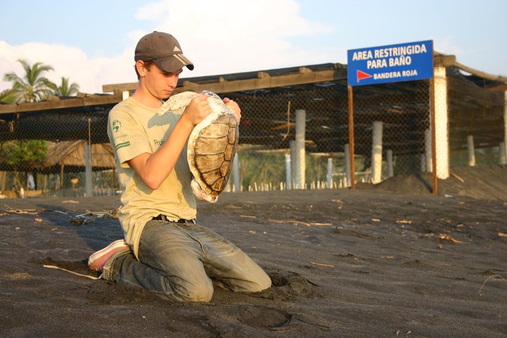 Male model photo shoot of Tortuguero