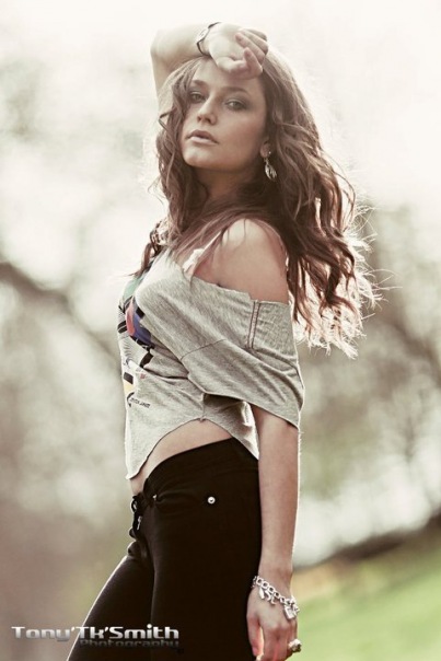 Female model photo shoot of Masha Bogdanova