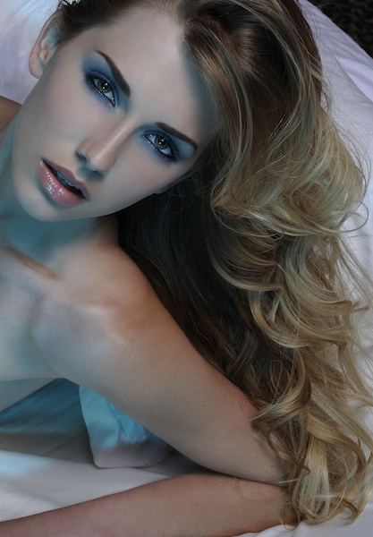 Female model photo shoot of Kimberly Bragalone