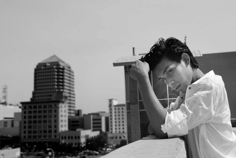 Male model photo shoot of Raul Quintanilla 