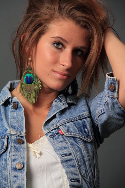 Female model photo shoot of Kate Ridgway