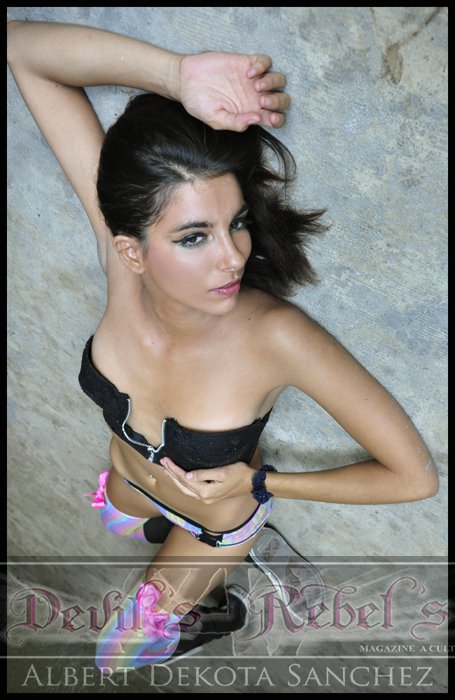 Female model photo shoot of Shmika Ruiz in brooksville fl