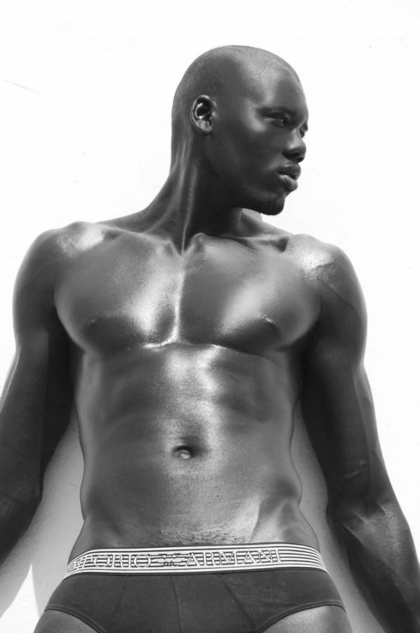 Male model photo shoot of Badara Ndiaye