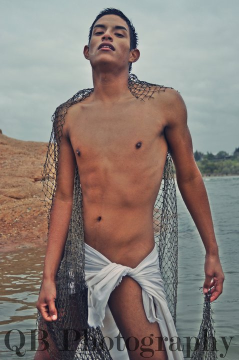 Male model photo shoot of AlejandroArgumedo