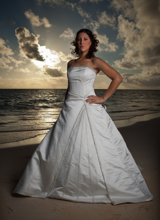 Female model photo shoot of Eva Salcedo by Tomek  in Hawaii