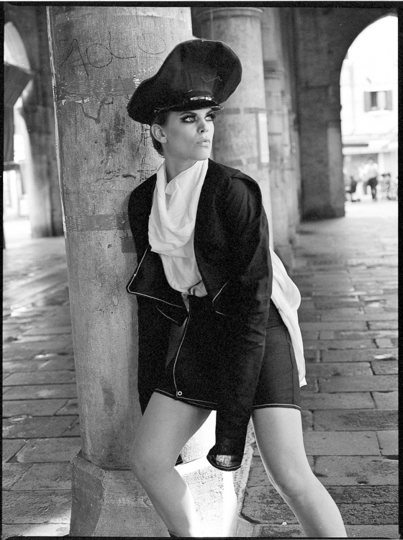 Female model photo shoot of CherryL and Delirium  by Pasquale Maria Salerno in Venezia