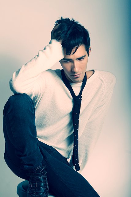 Male model photo shoot of Zak Schiller