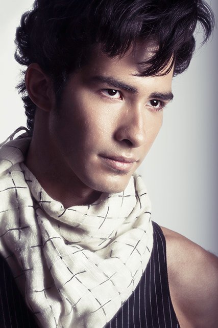 Male model photo shoot of Zak Schiller
