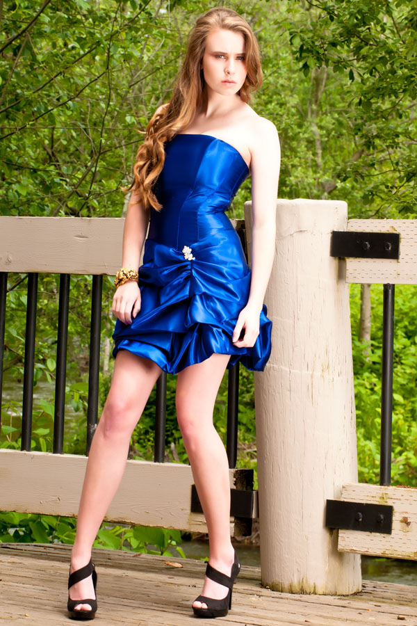 Female model photo shoot of Bailey Faye in Issaquah