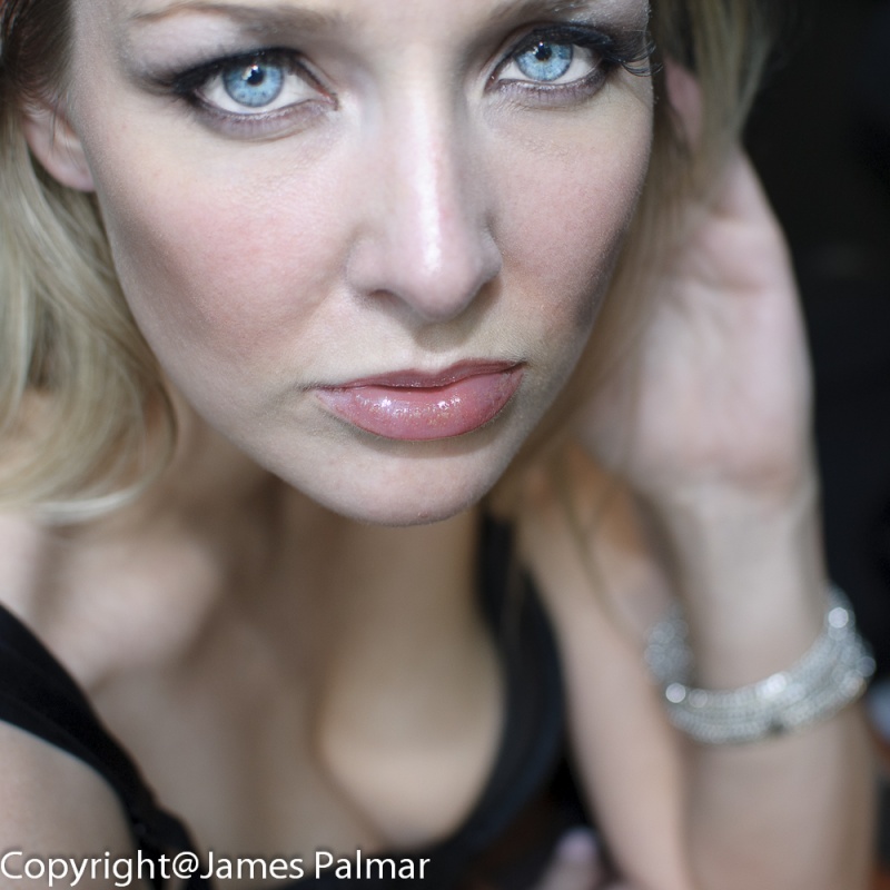 Female model photo shoot of Ashleigh Catherine by james palmar