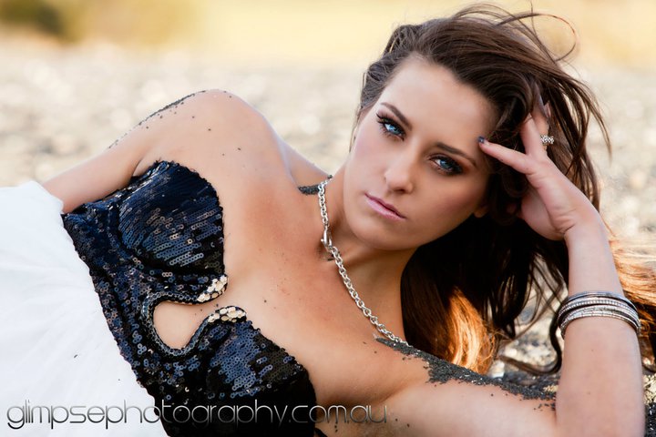 Female model photo shoot of Lyndsay Gannon by glimpse photography Aus