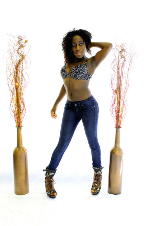 Female model photo shoot of Kween Stacks by BigCityModelz