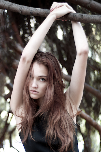 Female model photo shoot of lisa lindoe