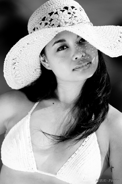 Female model photo shoot of Julie T Modeling by MBR-Photo in Hammonasset Beach