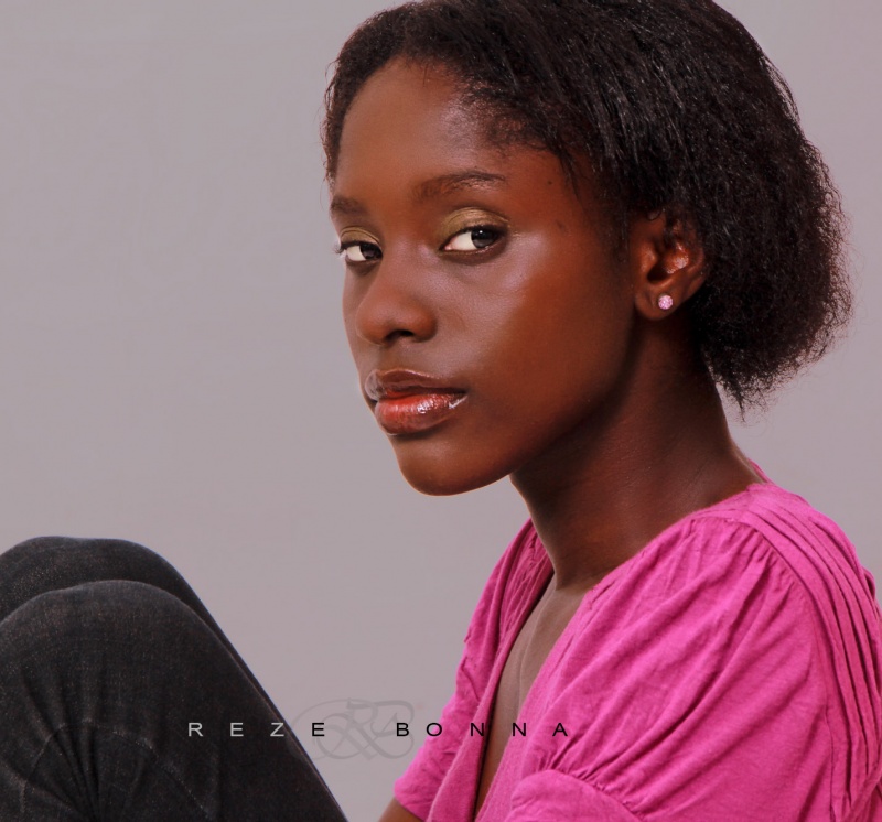 Female model photo shoot of Tessy Macroth in lagos, Nigeria