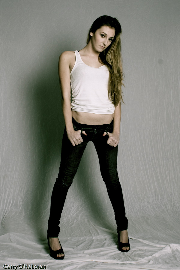 Female model photo shoot of isabel james  by E O
