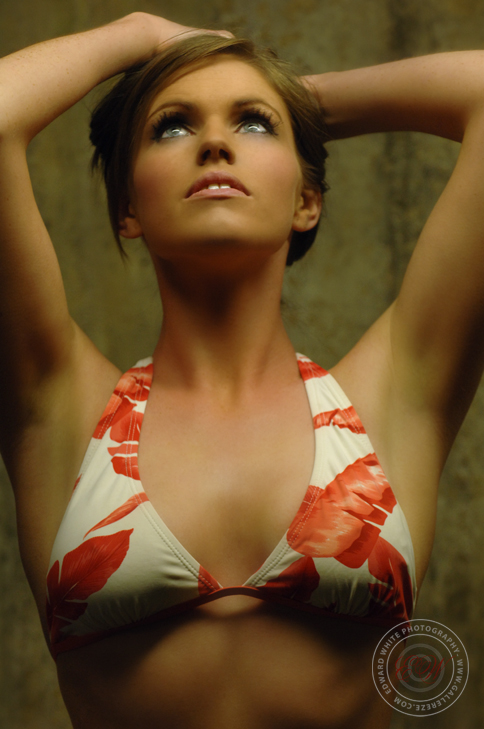 Female model photo shoot of Gillian Lynch