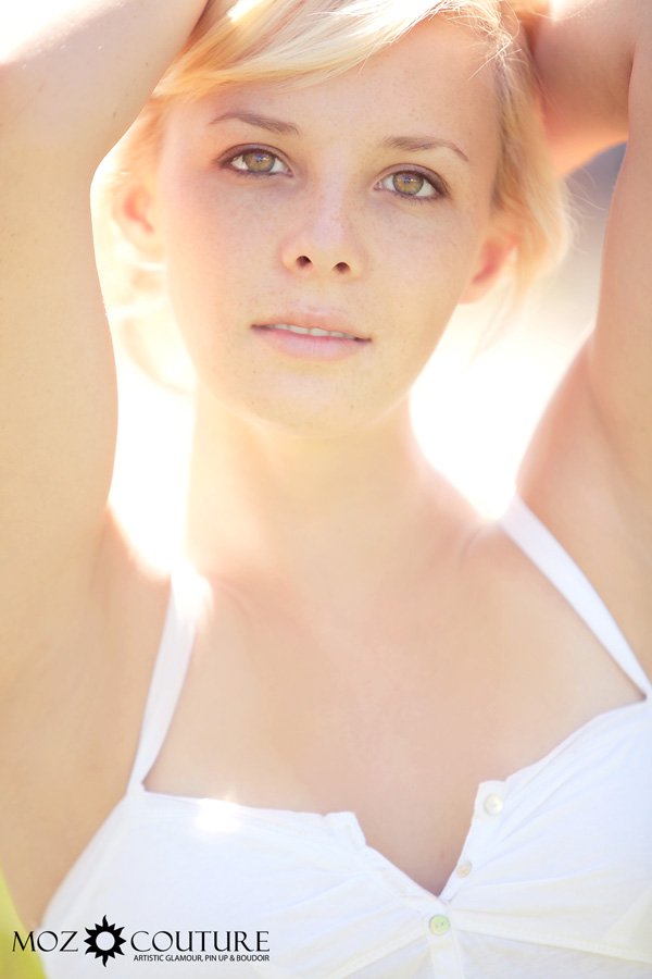 Female model photo shoot of Monika Anderson