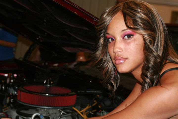 Female model photo shoot of carleeshia in carshow