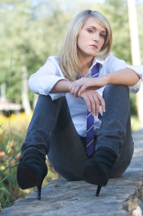 Female model photo shoot of xoxo Lauren Goode in New Jersey