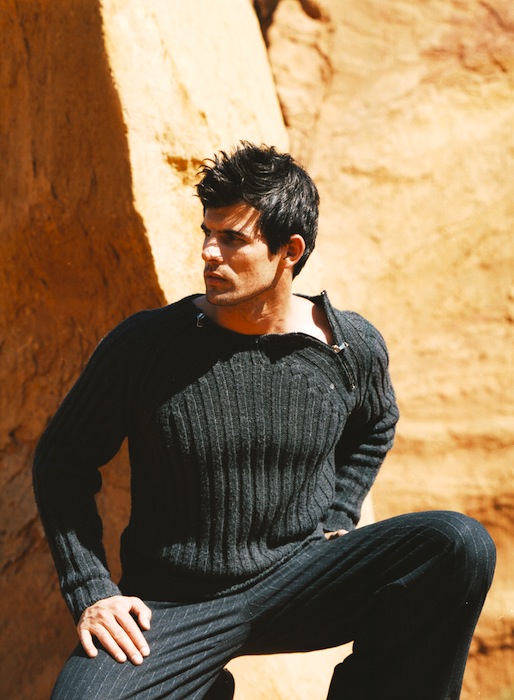 Male model photo shoot of LAurent