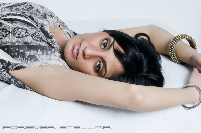 Female model photo shoot of avneet1