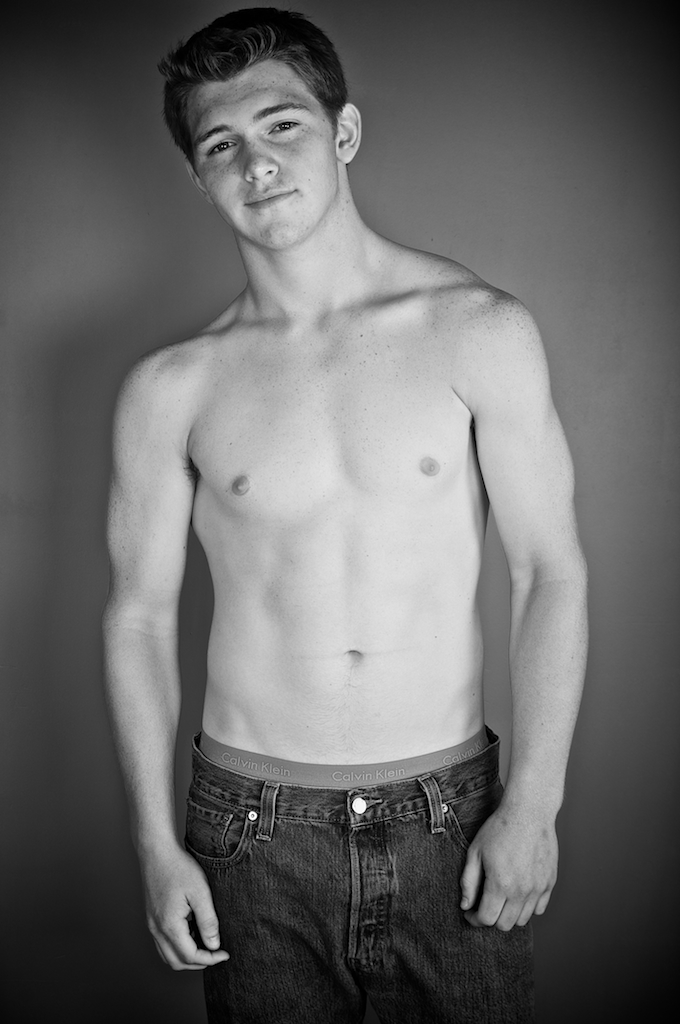 Male model photo shoot of Ben Revzin