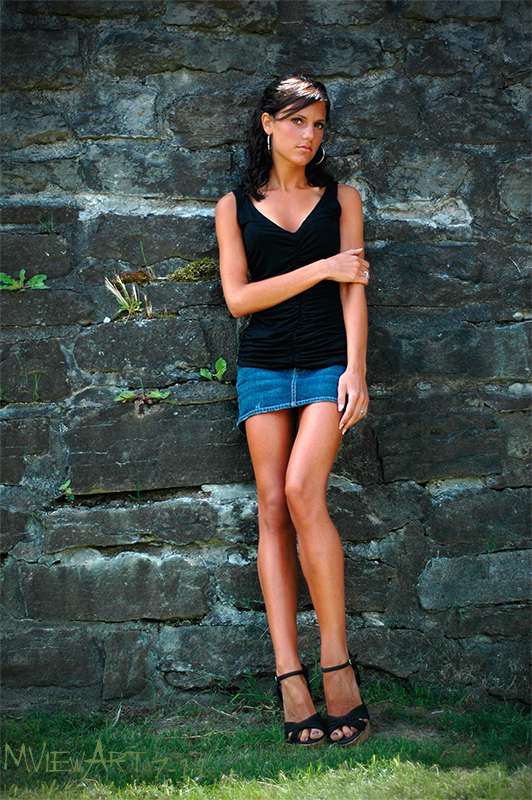 Female model photo shoot of KaylaNY by MViewArt