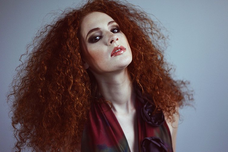 Female model photo shoot of Izabela Sipko
