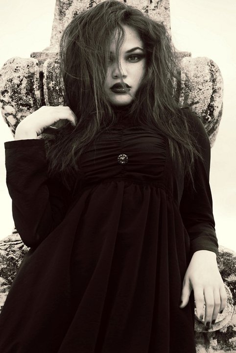 Female model photo shoot of Dollface LeRouge by Alicia Trisciuzzi
