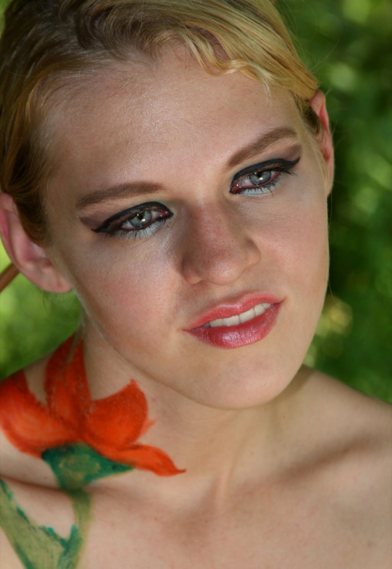 Female model photo shoot of Diana L J Wilson