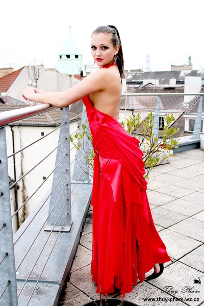 Female model photo shoot of Thuy Pham 2E